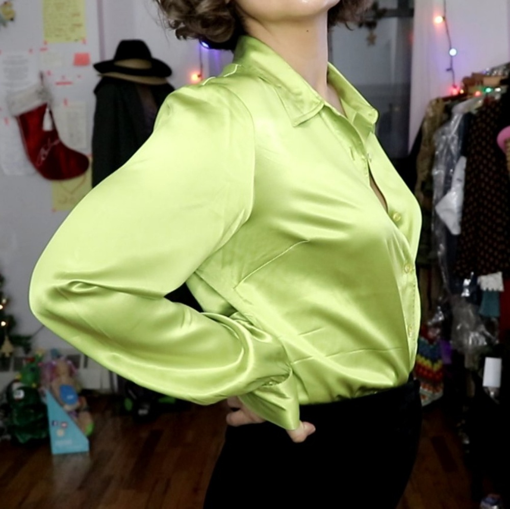 Silk button down - Picture 2 of 3